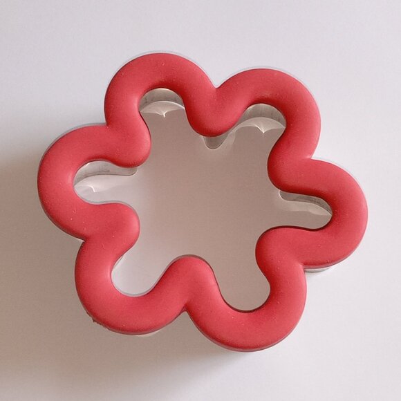 🎯 10 for $10 / Comfort Grip Flower Cookie Cutter - Picture 3 of 6